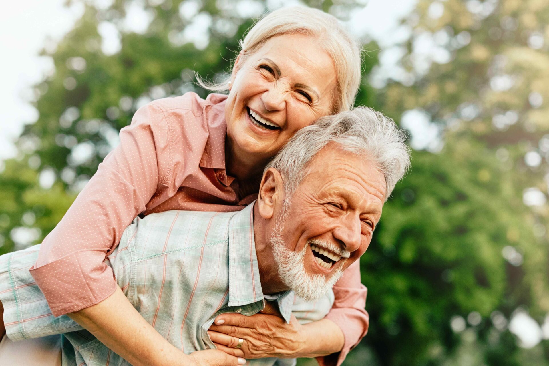 Life Insurance: Term vs whole life insurance — which one is right for you?
